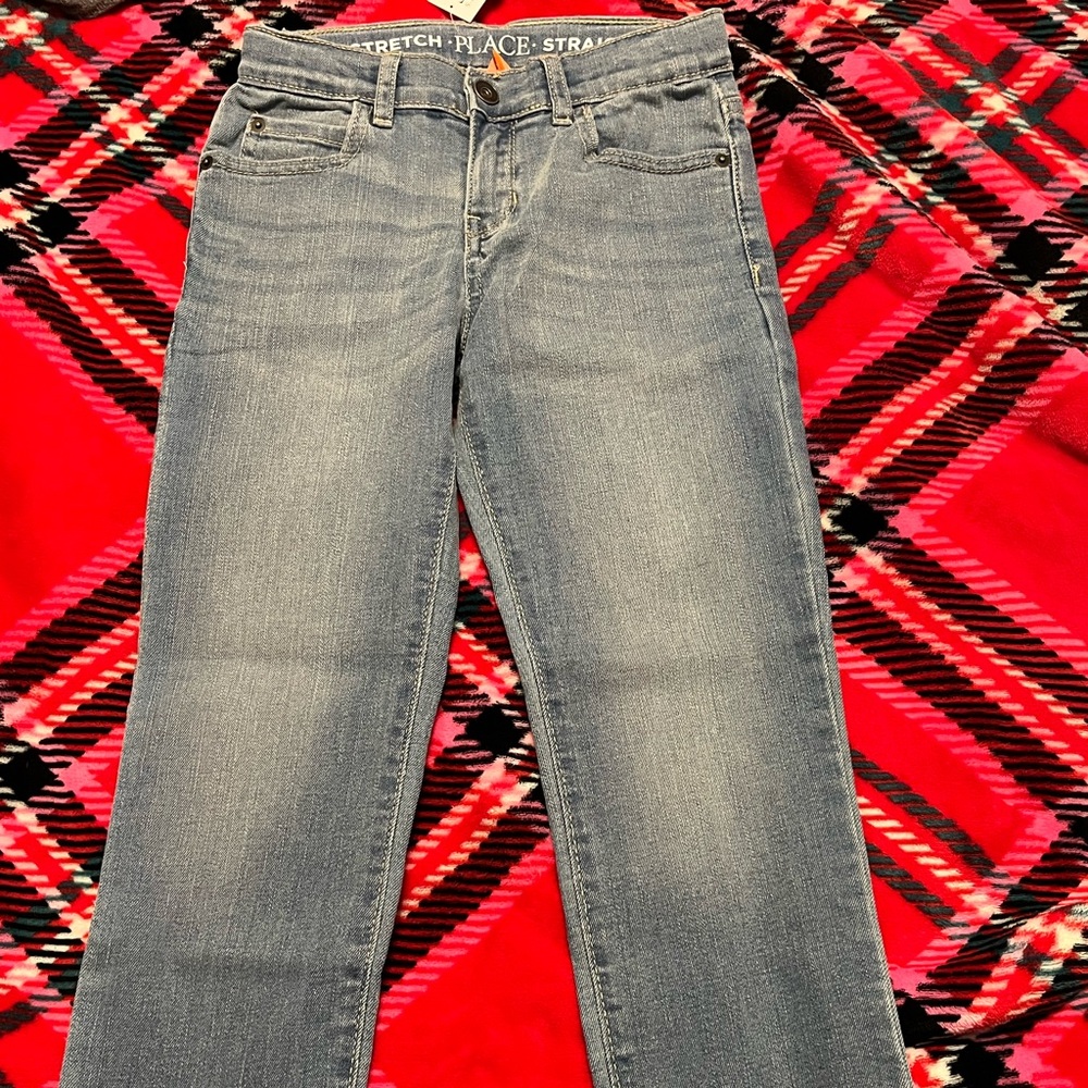 NWT-The Childrens Place 6 boys jeans